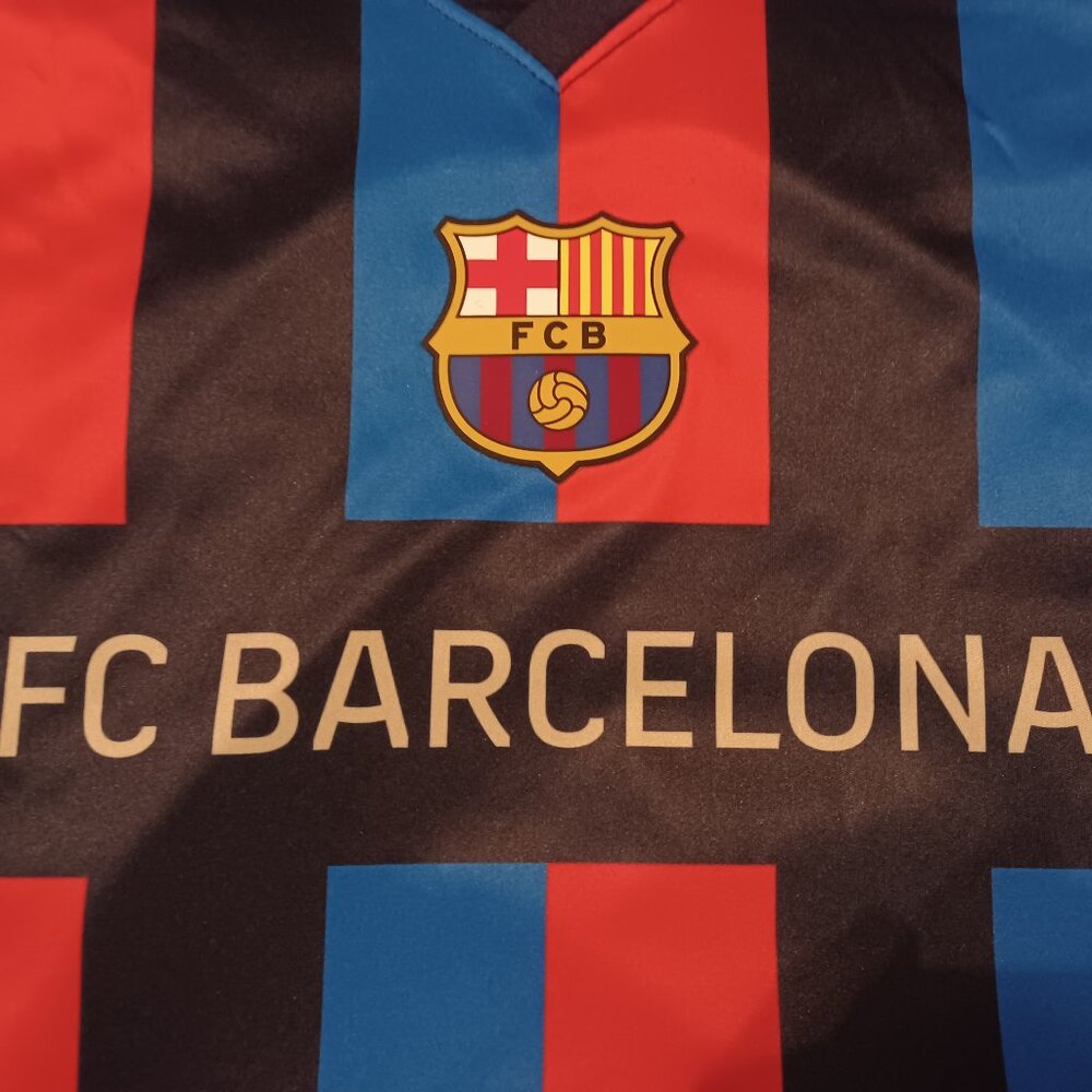 Licensed FC Barcelona XL T-shirt NWT